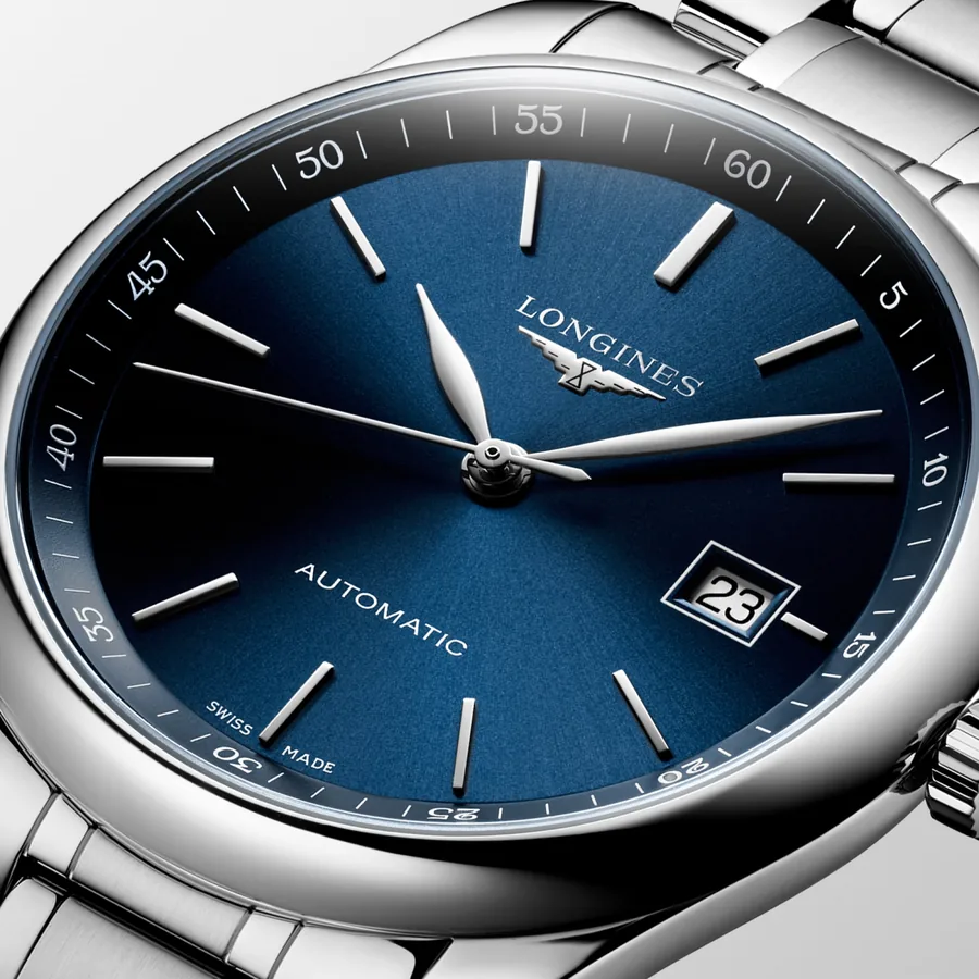 Longines Master Collection 40 mm L2.793.4.92.6 — dial detail